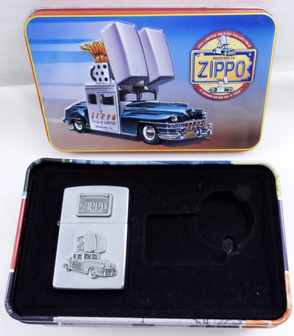 1998 ZIPPO CAR ZIPPO & TIN: 1998 ZIPPO CAR LIGHTER- COMES WITH THE TIN, MISSING KEY CHAIN, UNFIRED.