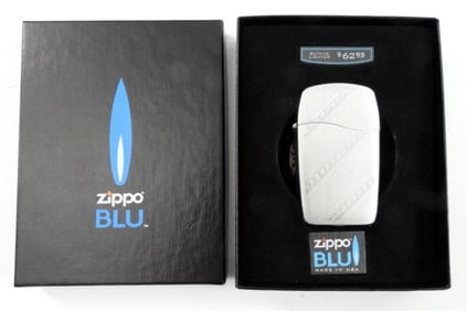 2007 SEALED ZIPPO MESMERIZING BLU IN BOX