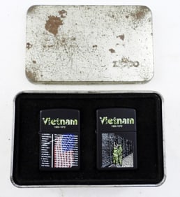 UNFIRED ZIPPO 1998 VIETNAM WAR LIGHTER SET
