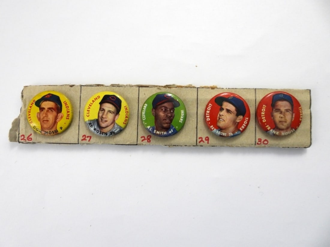 (5) 1956 TOPPS BASEBALL PINS / BUTTONS (1 of 1)