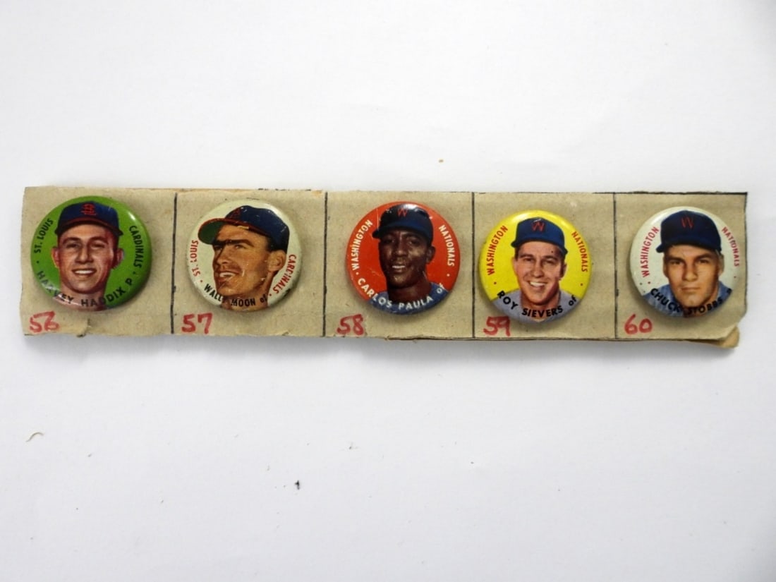 (5) 1956 TOPPS BASEBALL PINS / BUTTONS (1 of 1)