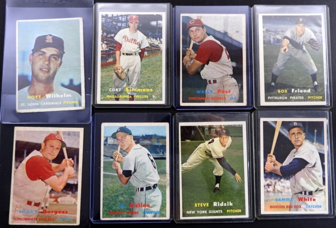 (8) 1957 TOPPS BASEBALL CARD LOT (1 of 2)