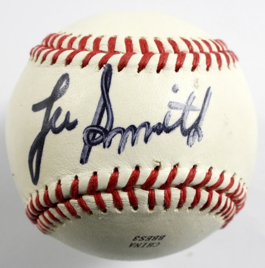 LEE SMITH AUTOGRAPH BASEBALL (1 of 2)