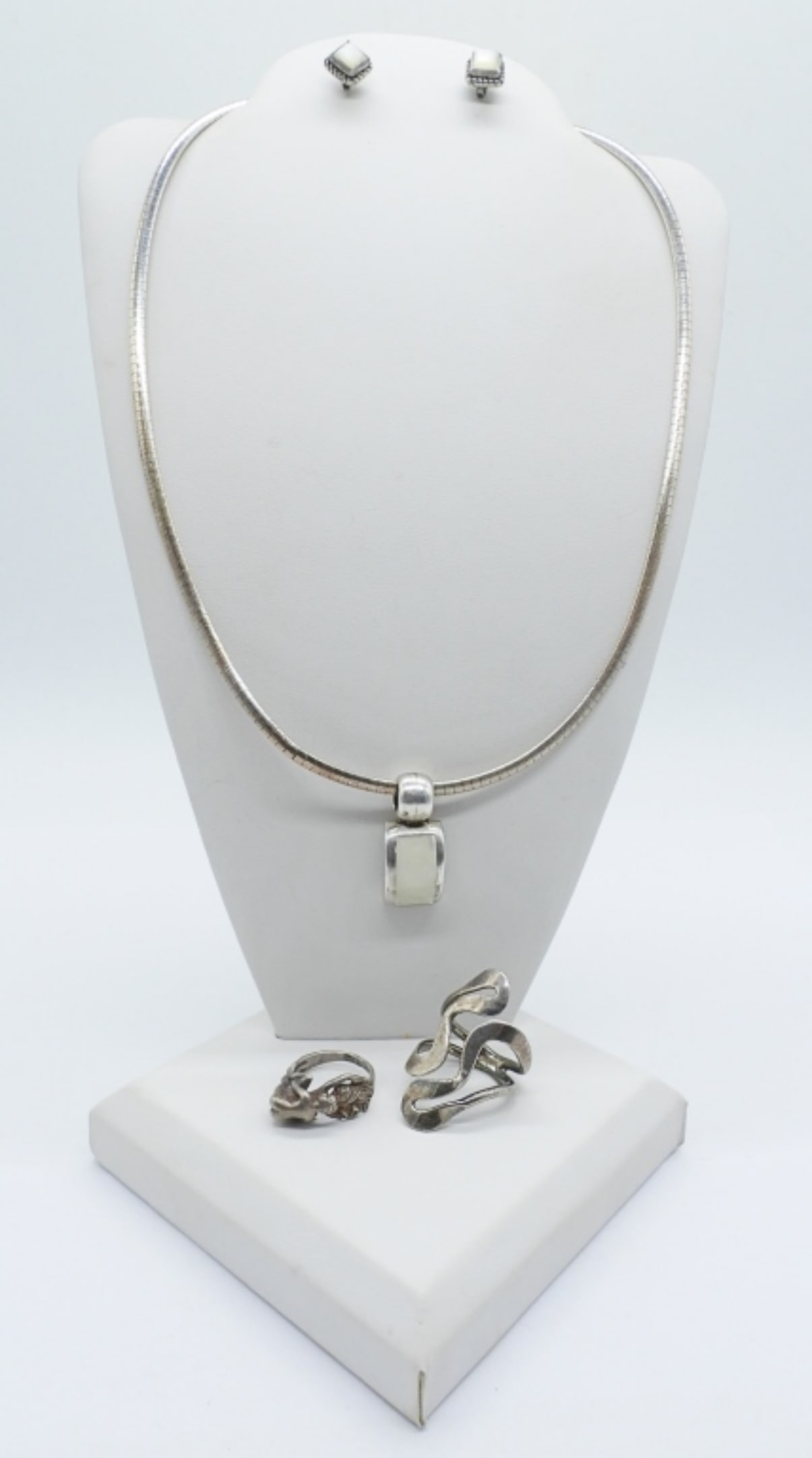 MOTHER OF PEARL NECKLACE, EARRINGS + (1 of 5)