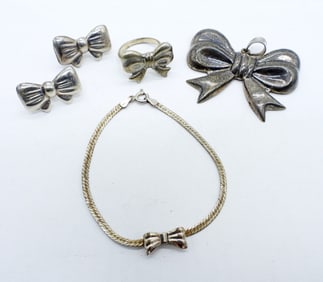 STERLING BOW JEWELRY SET