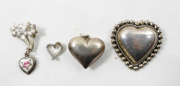 STERLING HEART JEWELRY