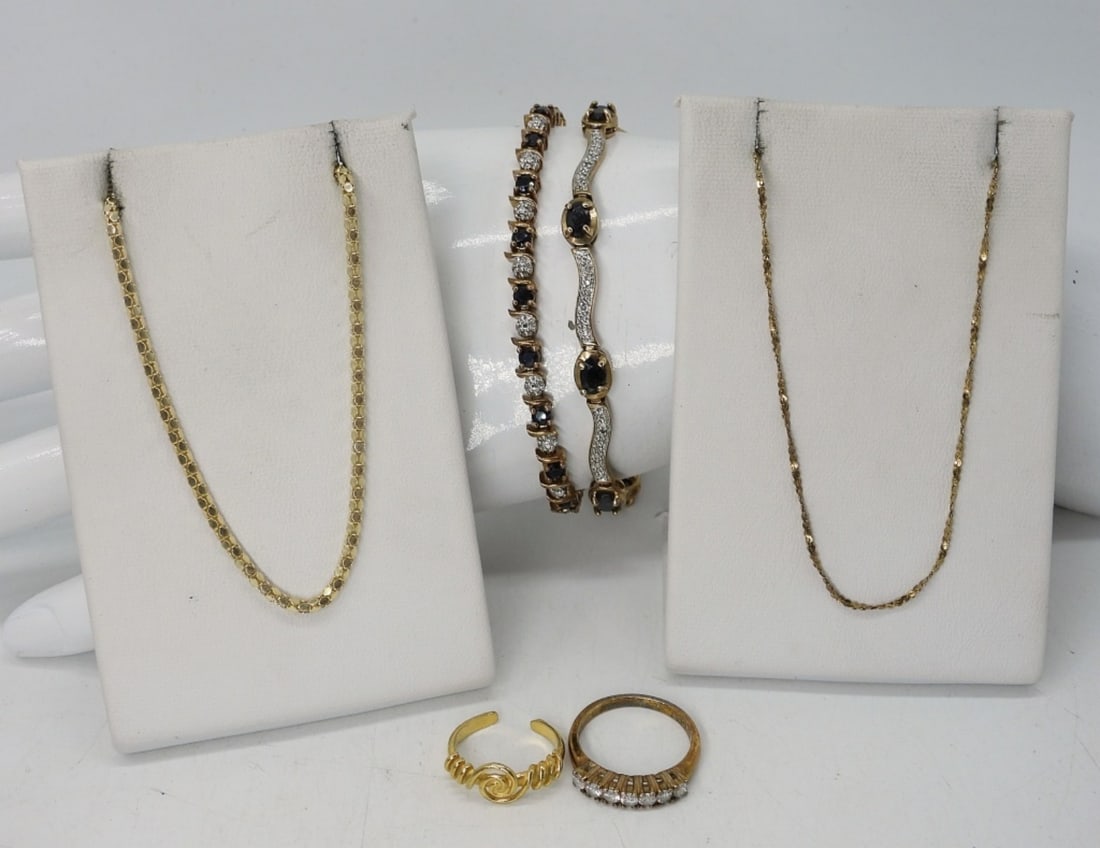 GOLD TONE STERLING NECKLACES & MORE (1 of 3)