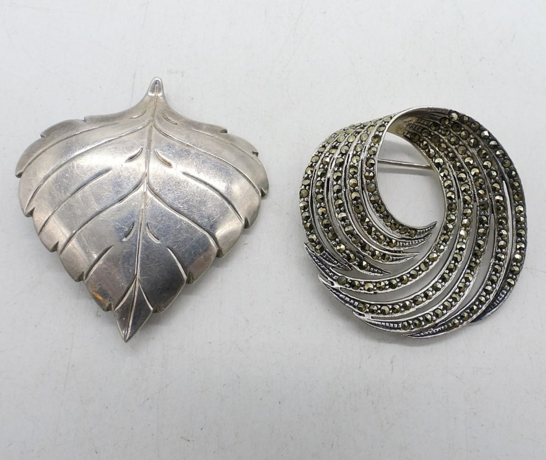 (2) VTG STERLING BROOCHES (1 of 2)