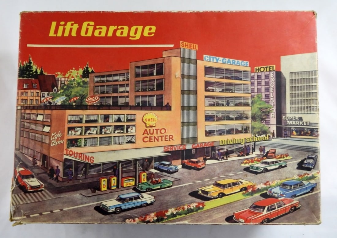1964 WIND UP TECHNOFIX MARKE LIFT GARAGE (1 of 10)