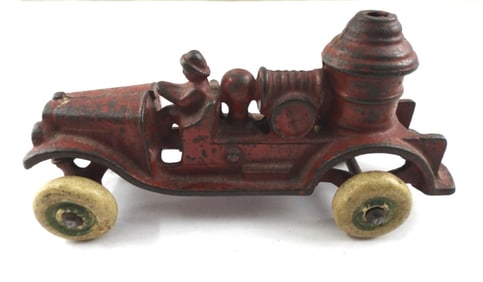 ARCADE? CAST IRON FIRE TRUCK PUMPER