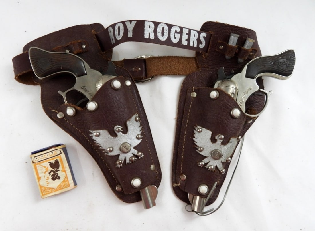 ROY ROGERS CAP GUNS & BELT w/CAPS: (1) GUN WORKING NICELY (1) FOR REPAIR - BELT 26" APPROX