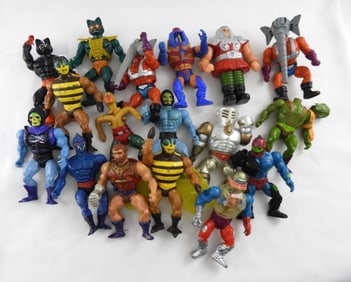 MATTEL 1981-1985 FIGURINES LARGE LOT (17)