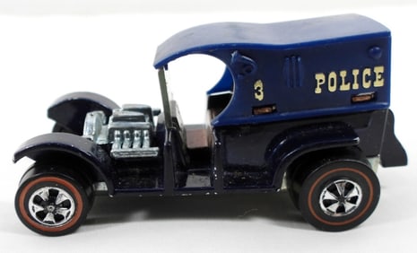 1969 PADDY WAGON REDLINES