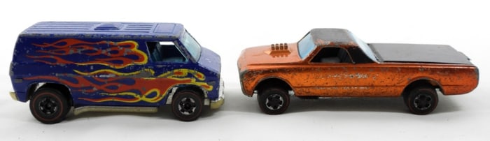(2) HOTWHEELS REDLINES