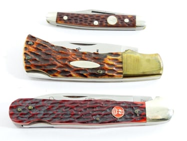 (3) JIGGED BONE POCKET KNIVES