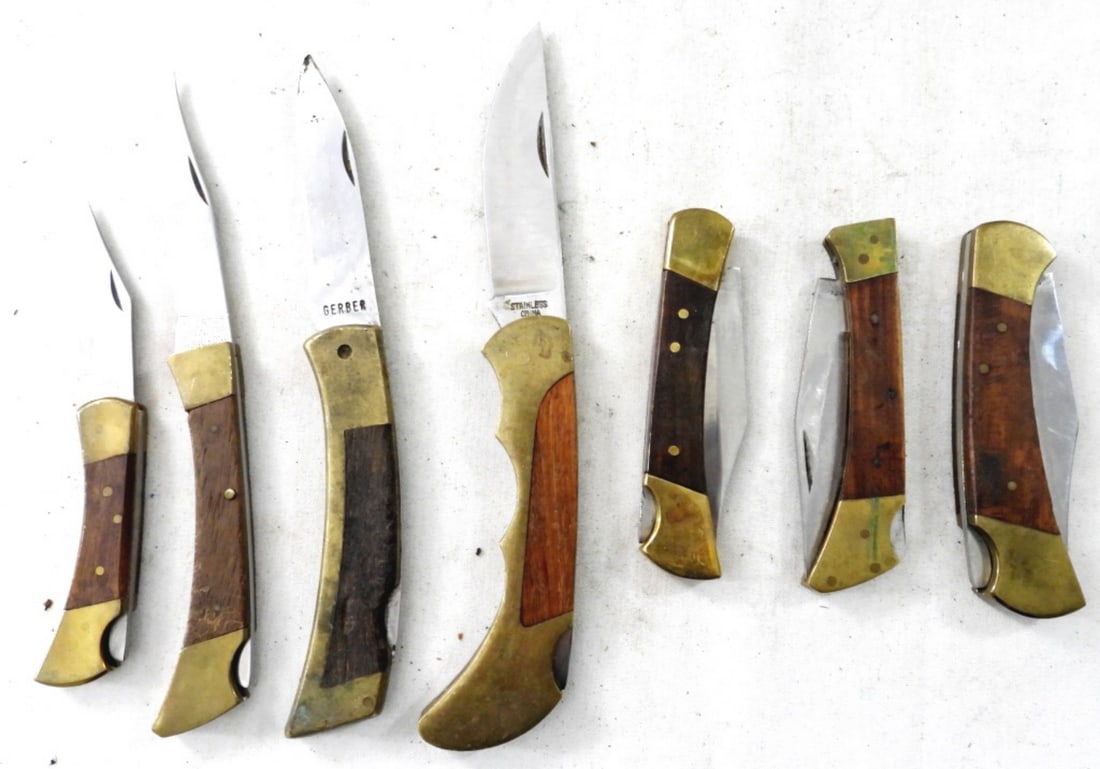 (7) STAINLESS PAKISTAN POCKET KNIVES: ALL DIFFERENT SIZES & SHADES OF BROWN, NICE CONDITION