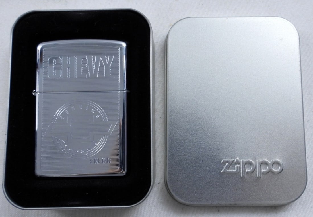 2003 CHEVY EMBLEM ZIPPO SEALED (1 of 3)