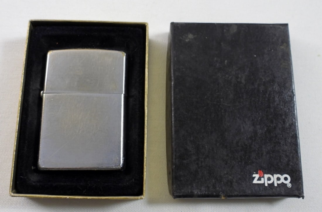 1979 CHROME ZIPPO(FIRED) IN BOX: 1979 CHROME ZIPPO(FIRED) IN BOX