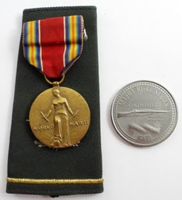 VINTAGE WWII VICTORY MEDAL & MORE