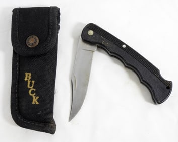 BUCK 426 FOLDING KNIFE IN SHEATH