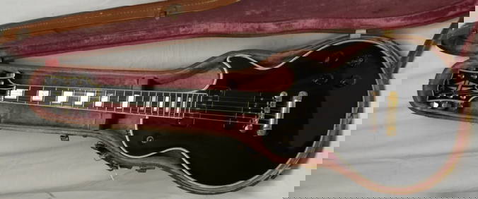 GIBSON LES PAUL CUSTOM (1 of 4)