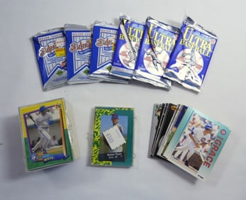 90'S ASSORTED BASEBALL CARD LOT