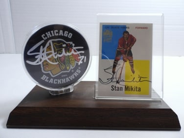 STAN MIKITA AUTO CARD & HOCKEY PUCK
