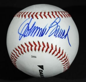 JOHNNY BENCH SIGNED BASEBALL