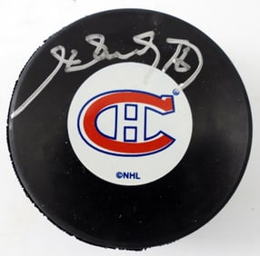 MONTREAL CANADIAN SIGNED HOCKEY PUCK