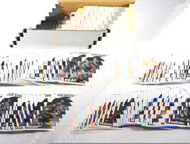 300+ NBA PLAY CARD LOT