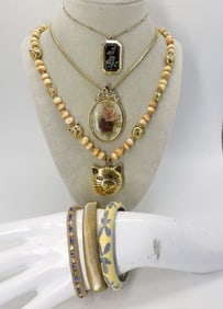 (6) FASHION NECKLACES & BRACELETS