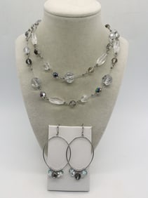 BEAUTIFUL GLASS BEADED SET