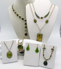 (7) PIECES OF PRETTY GREEN JEWELRY