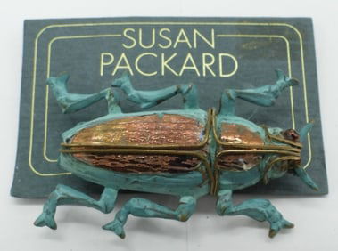 SUSAN PACKARD VTG BEETLE BROOCH
