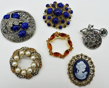 (6) GEMSTONE BROOCHES