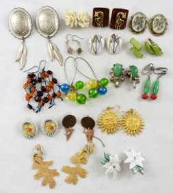 FUN MIX LADIES FASHION EARRINGS (16)