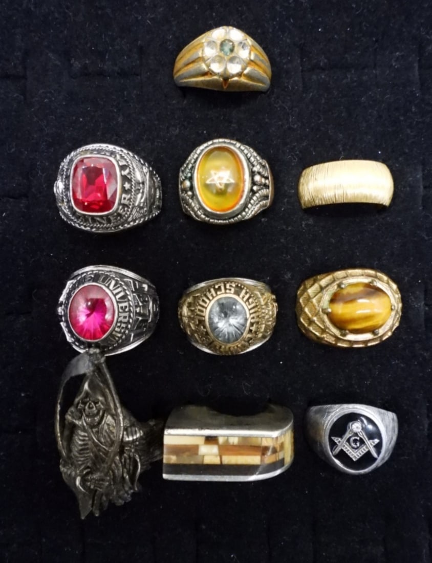 (10) MEN'S RINGS (1 of 3)