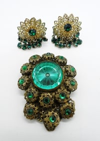 VTG FILIGREE GREEN CLIP EARRING SET