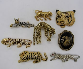 (8) TIGER / LION VINTAGE BROOCHES