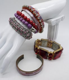 (8) RED & PINK FASHION BRACELETS