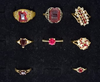 (8) RED GEMSTONE FASHION RINGS