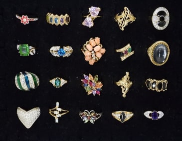 (20) PRETTY FASHION RINGS WITH GEMSTONES