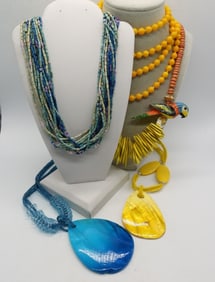 (5) COLORFUL BEADED NECKLACES