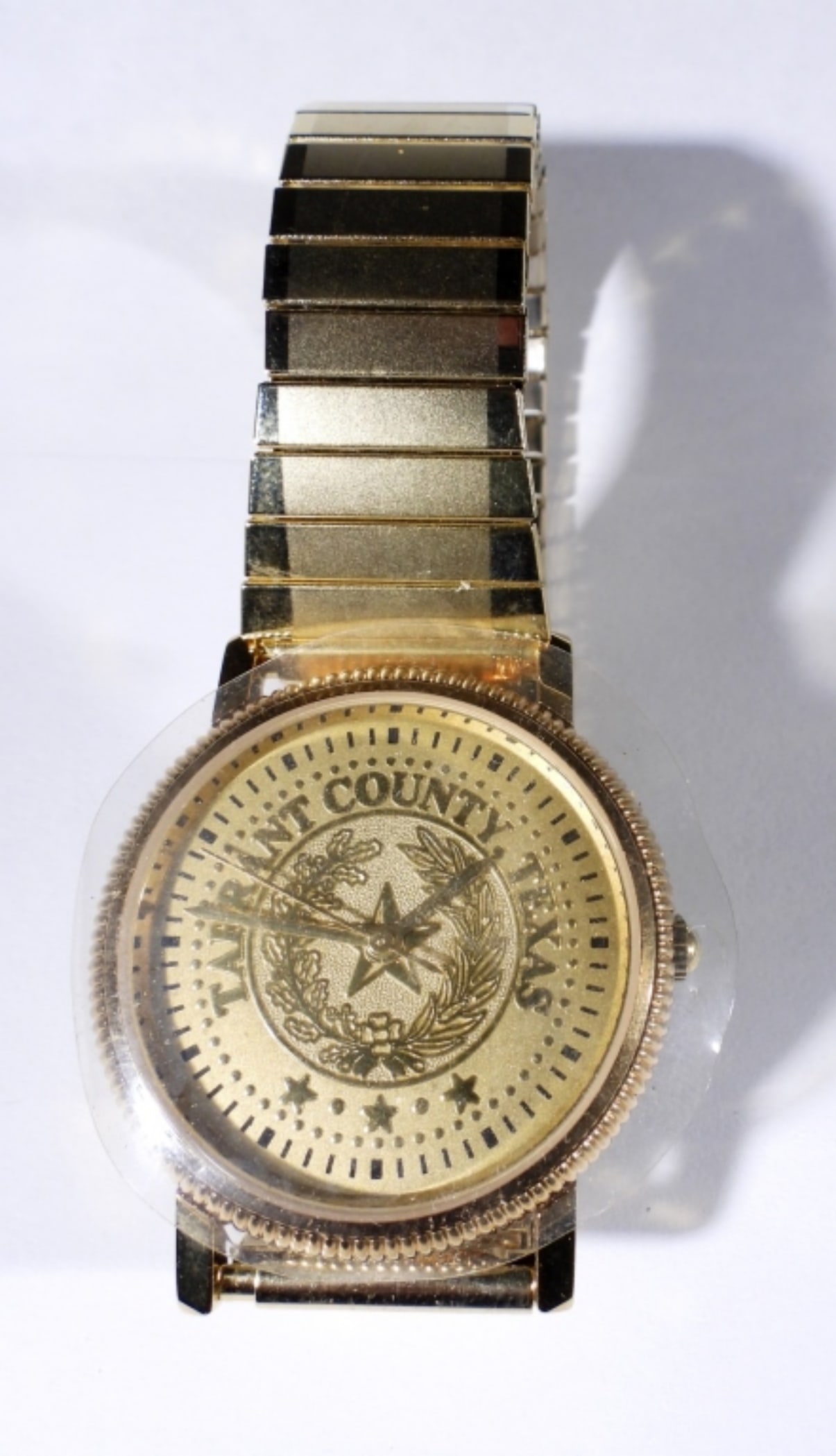 TARRANT COUNTY, TEXAS "STAR" WATCH: STRETCH BAND - QUARTZ - LIKE NEW - UNTESTED