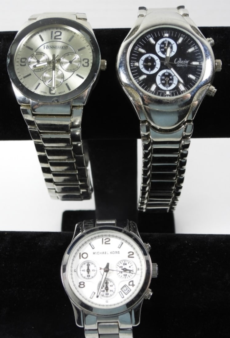 (3) MEN'S CHRONOGRAPH WATCH LOT (1 of 2)