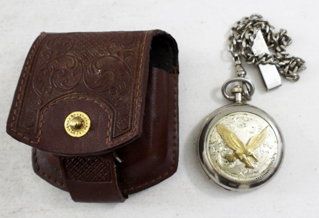 Franklin Mint Emerald Green Pocket Watch (1 of 3)