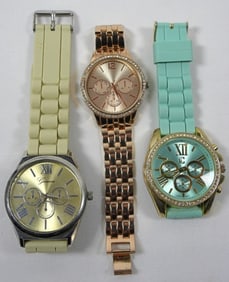 LADIES COLORFUL CHRONOGRAPH WATCH LOT