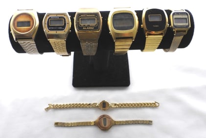 (8) GOLD TONE DIGITAL WATCH LOT