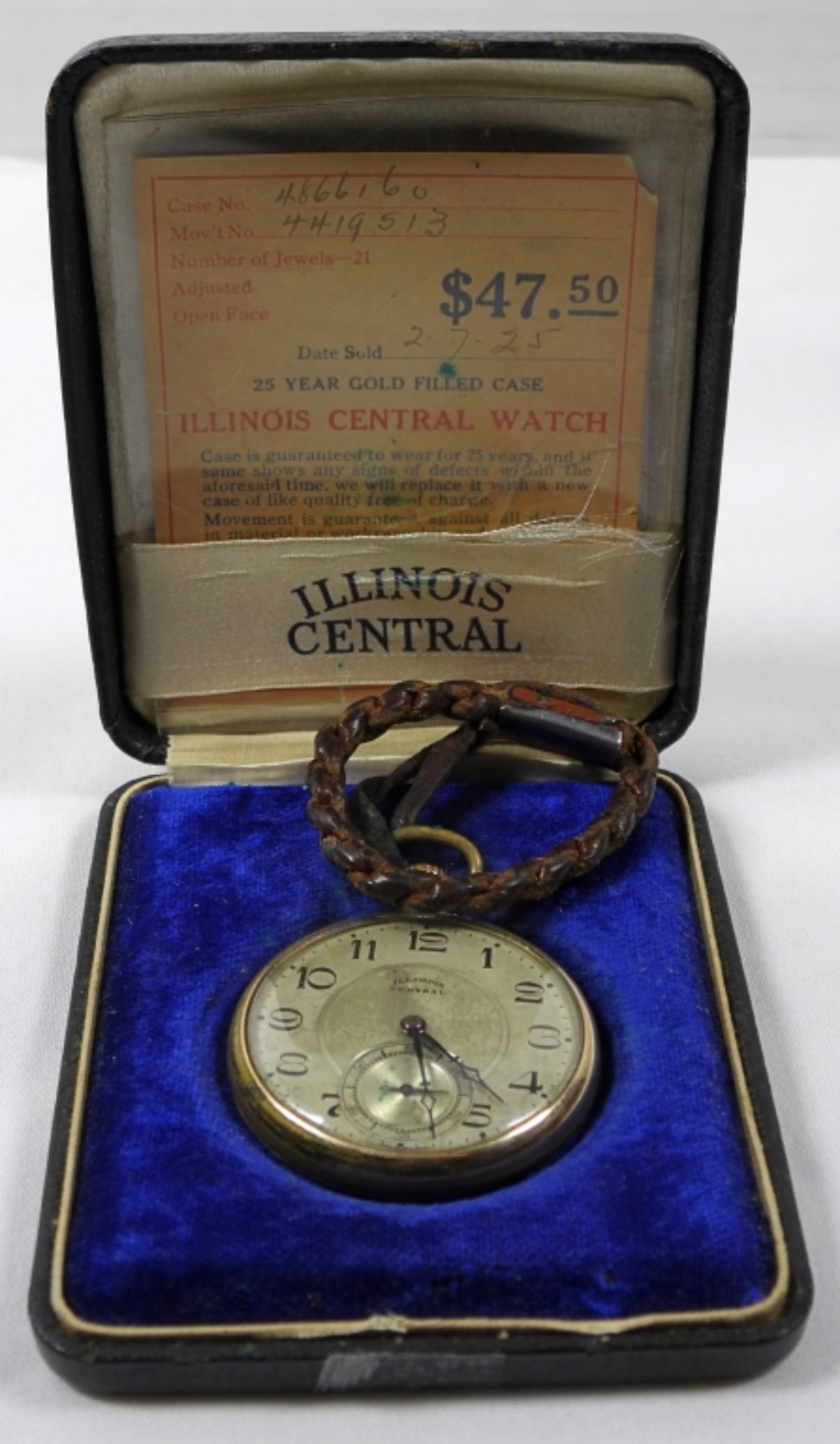 VTG ILLINOIS CENTRAL POCKET WATCH (1 of 3)