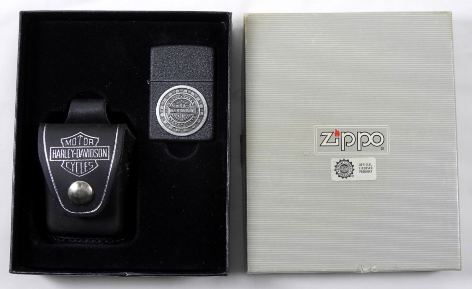 HARLEY DAVIDSON SEALED ZIPPO SET (1 of 4)